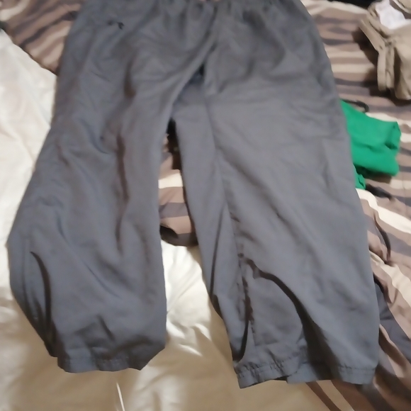 Running pants - Picture 2 of 2